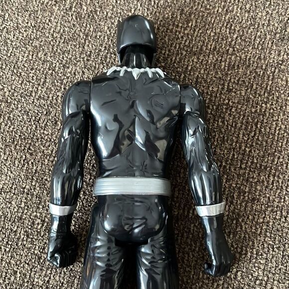 Black Panther Marvel Avengers 11.5” Black/Silver Figure Hasbro C-3632B 2017 - Picture 10 of 14